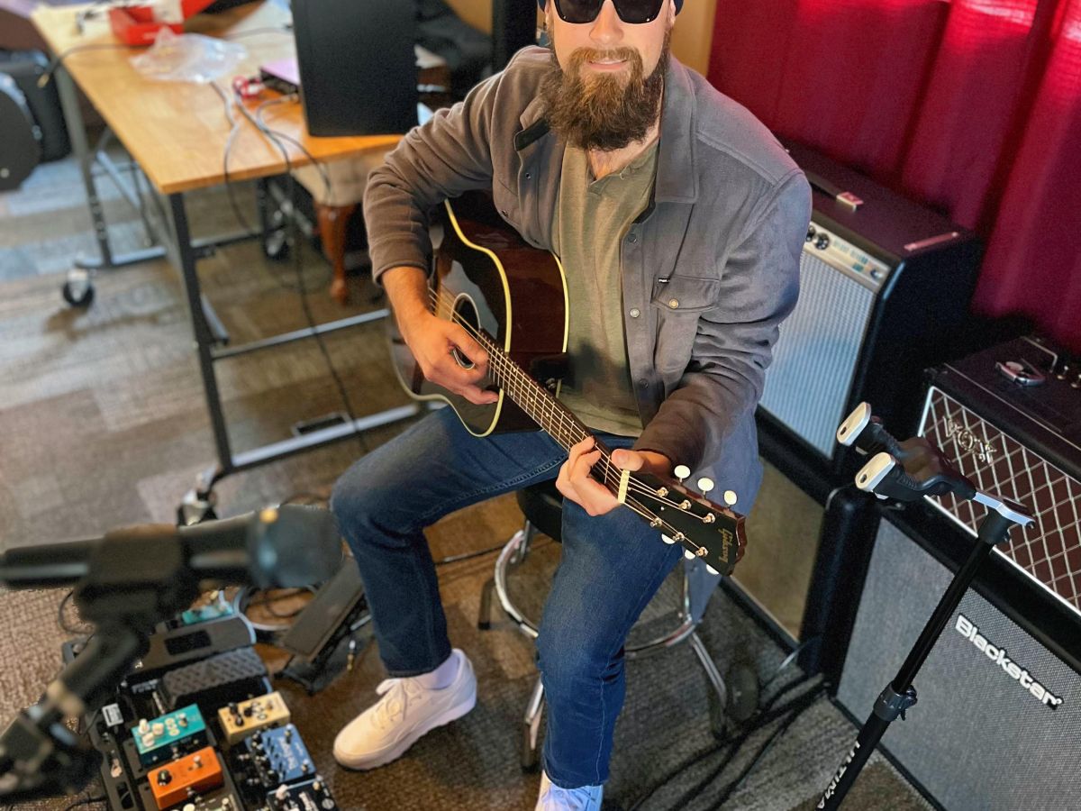 James Whitehead Releases Debut Song “Living Hope”